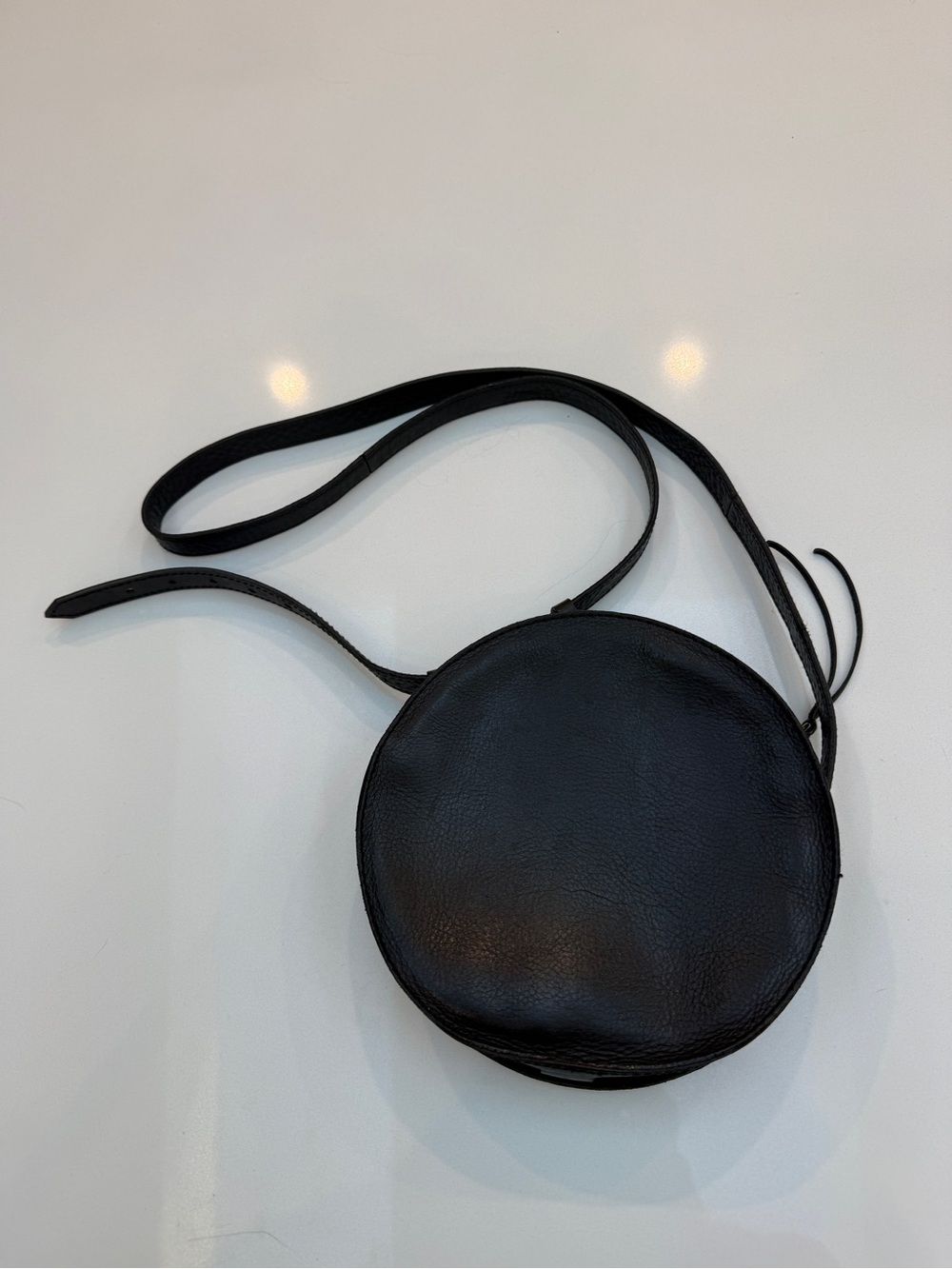 Madewell Black Leather Circular Crossbody Bag - Picture 10 of 16
